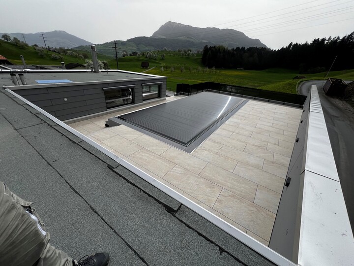 Les Plots Pedestal Prime® complètent un magnifique toit-terrasse en Suisse