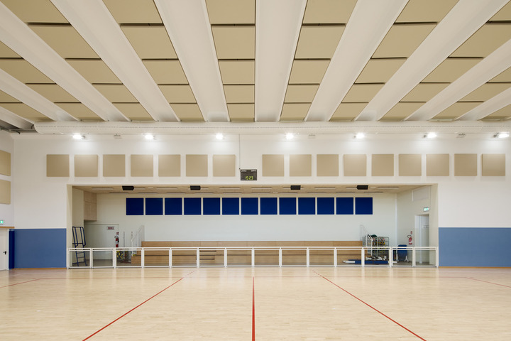 Phonolook Solution: the perfect solution for the acoustic comfort for the Gym of th Efrem Reatto School in Valdobbiadene